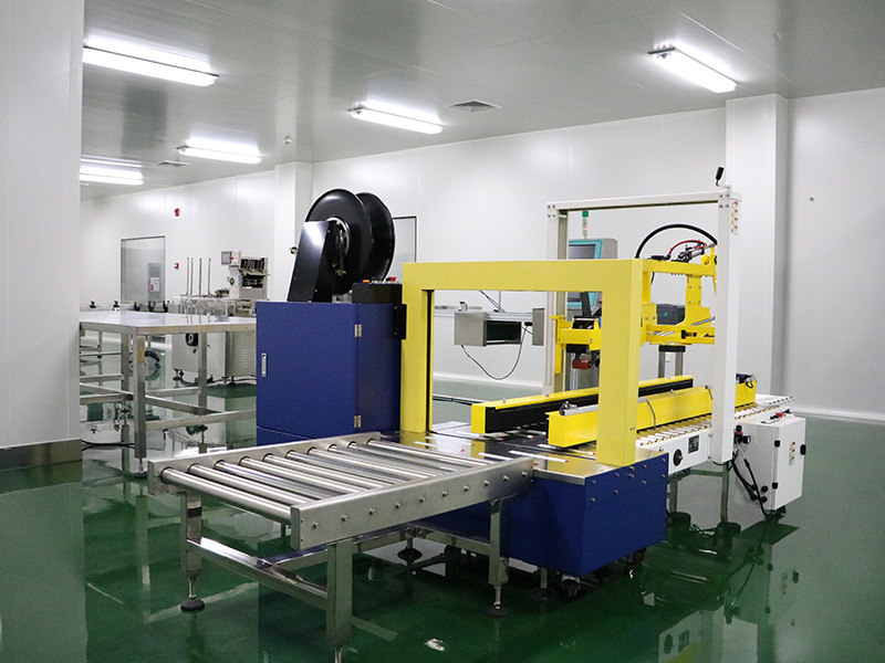 最终灭菌巨细容量非静脉注射剂车间：：自动打包机 